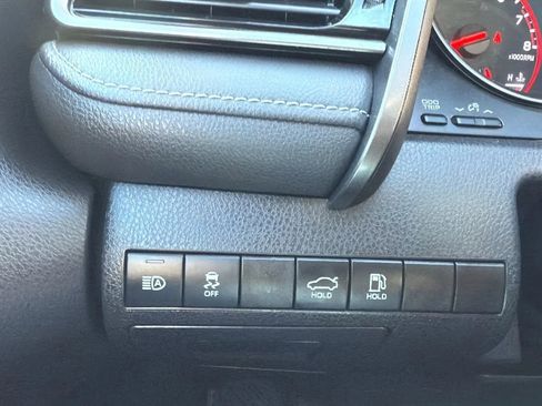 Used 2021 Toyota Camry XSE image 15