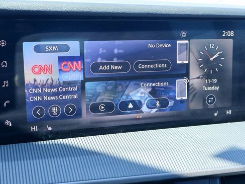 Certified 2025 Nissan Murano SV image 3