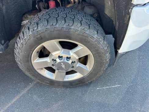 Used 2018 Chevrolet Silverado 2500 LT w/ Custom Sport Edition AWD/4WD image 16