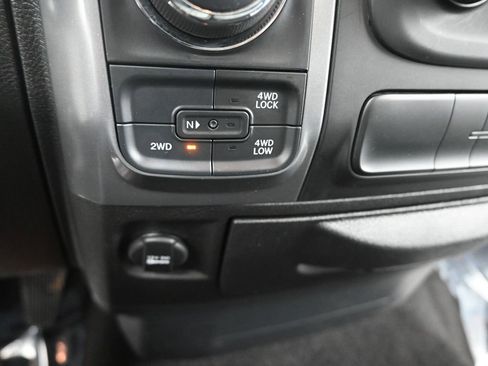 Used 2024 RAM 1500 Classic SLT image 29