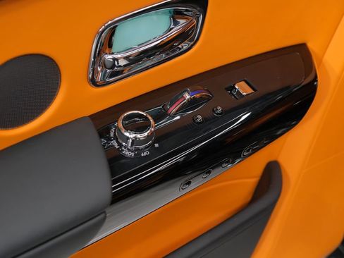 Used 2025 Rolls-Royce Phantom Sedan image 61