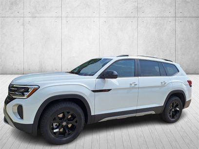 New 2025 Volkswagen Atlas Peak Edition SE