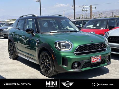 Used 2024 MINI Cooper Countryman S FWD image 1