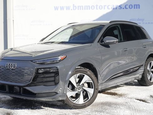 Used 2025 Audi Q6 e-tron Premium Plus w/ Premium Plus image 2