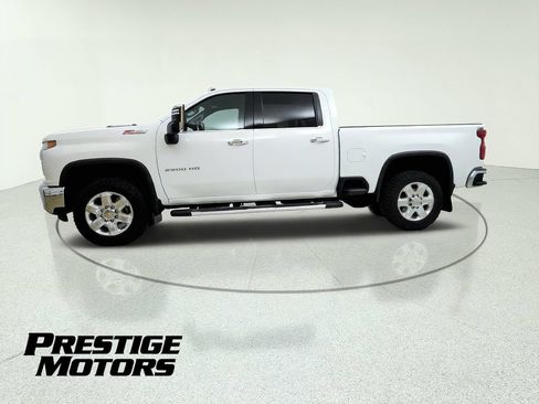 Used 2021 Chevrolet Silverado 2500 LTZ w/ LTZ Premium Package AWD/4WD image 4