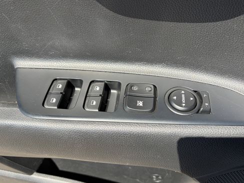 Certified 2020 Kia Rio S image 16