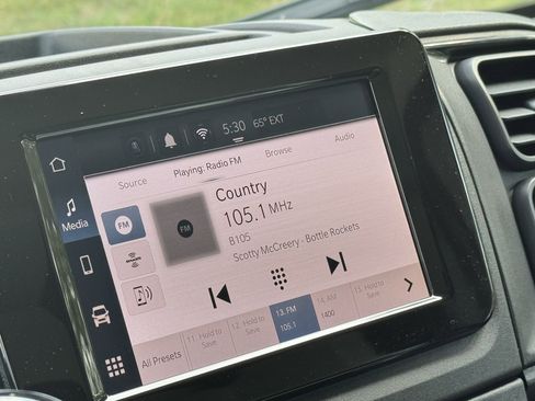 New 2024 RAM ProMaster 2500 w/ Safety Group FWD image 17