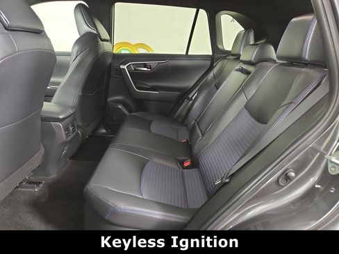 Used 2023 Toyota RAV4 XSE AWD/4WD image 13