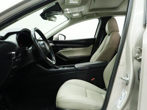 Used 2024 MAZDA MAZDA3 s FWD image 7