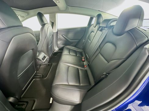 Used 2018 Tesla Model 3 Mid Range image 27