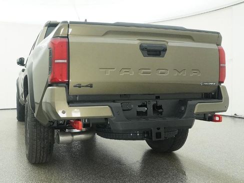New 2026 Toyota Tacoma TRD Off-Road image 25