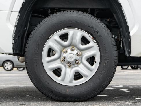 Used 2023 Toyota Tundra SR w/ SR Tow Package AWD/4WD image 9