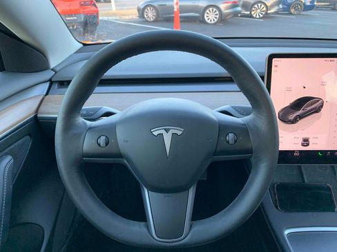 Used 2022 Tesla Model 3 Long Range image 14