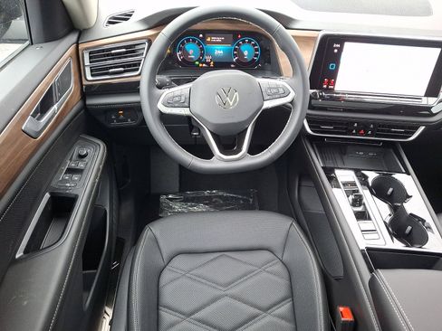 New 2026 Volkswagen Atlas SE AWD/4WD image 7