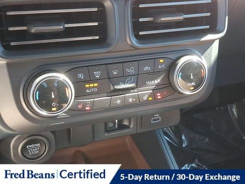 Used 2024 Ford Maverick Lariat AWD/4WD image 17