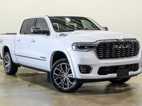 Used 2025 RAM 1500 Tungsten w/ Off Road Group AWD/4WD image 4
