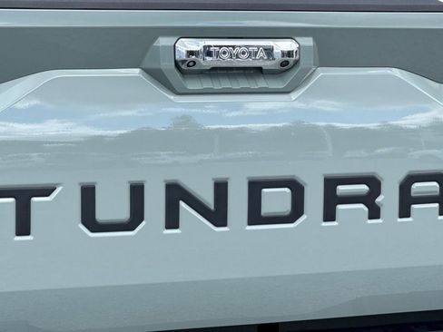 Used 2024 Toyota Tundra Limited AWD/4WD image 25