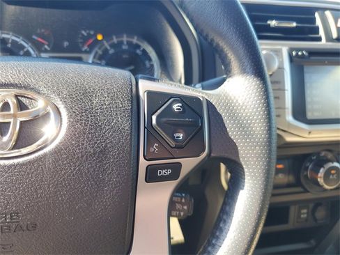 Used 2019 Toyota 4Runner SR5 Premium image 19