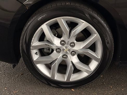 Used 2019 Chevrolet Impala Premier FWD image 59