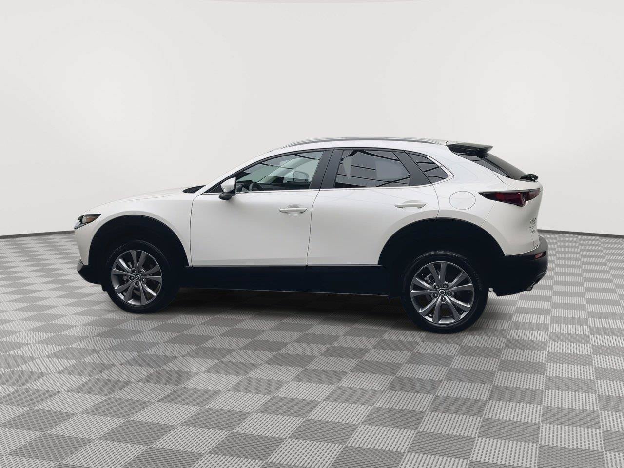 Used 2024 MAZDA CX-30 AWD 2.5 S w/ Preferred Package image 32