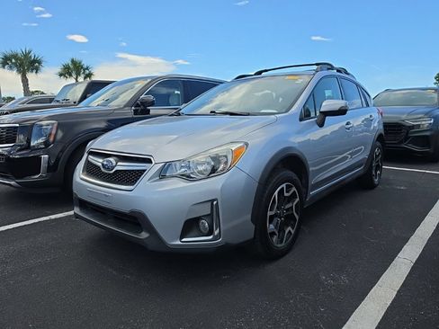 Used 2017 Subaru Crosstrek 2.0i Limited AWD/4WD image 6