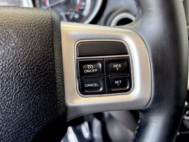 Used 2015 Dodge Journey American Value Package w/ Flexible Seating Group FWD image 20