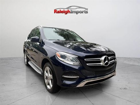 Used 2018 Mercedes-Benz GLE 350 4MATIC image 3