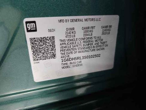 Certified 2025 Cadillac CT4 V w/ Navigation Package AWD/4WD image 39