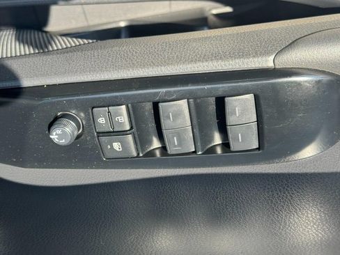 Used 2025 Toyota Camry LE FWD image 22