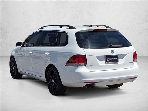 Used 2013 Volkswagen Jetta SE FWD image 8