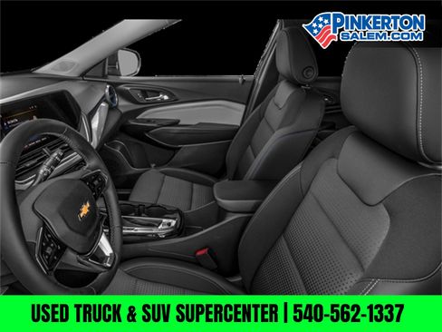 New 2025 Chevrolet Trax LT w/ Driver Confidence Package image 30