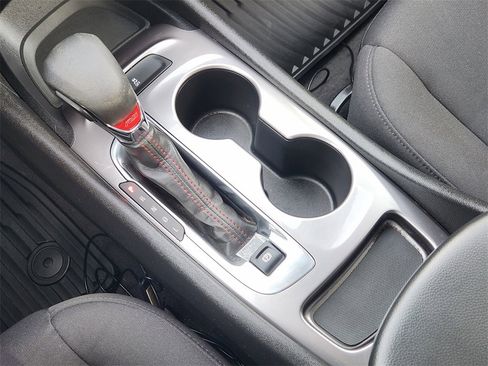 Used 2022 Chevrolet Malibu RS w/ LPO, Convenience Package 2 image 22