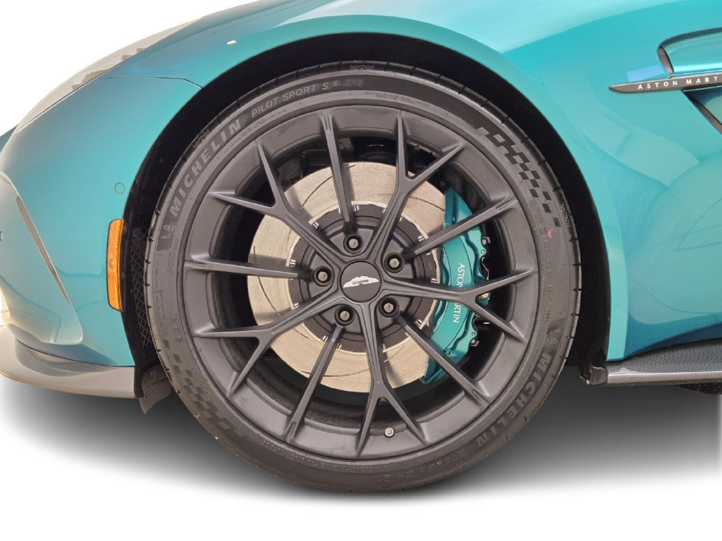 Used 2025 Aston Martin V8 Vantage Coupe RWD image 12