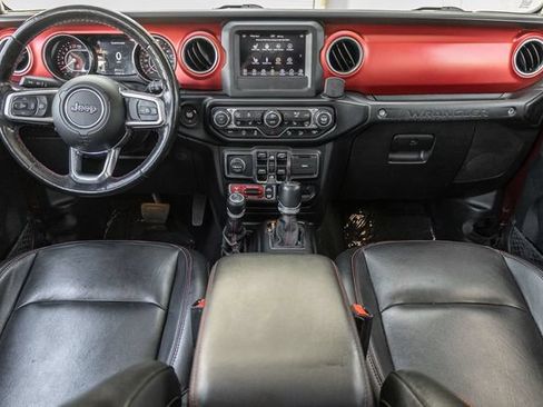 Used 2021 Jeep Wrangler Unlimited Rubicon w/ LED Lighting Group AWD/4WD image 9