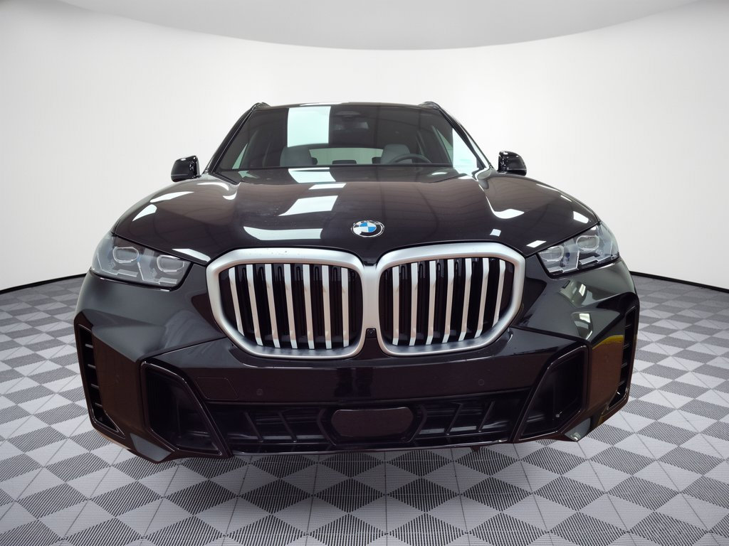 Used 2026 BMW X5 xDrive40i w/ M Sport Package AWD/4WD image 6