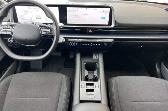 Certified 2025 Hyundai Ioniq 6 SE RWD image 17