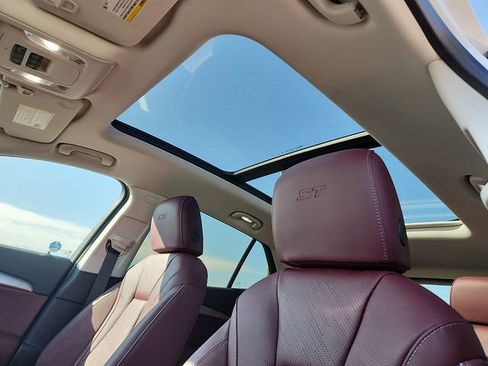 New 2026 Buick Envision Sport Touring image 10