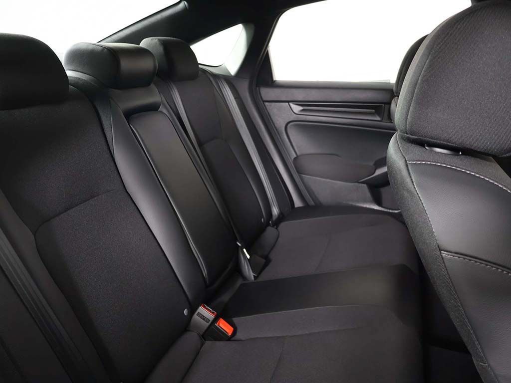 Certified 2025 Honda Civic Sport image 31