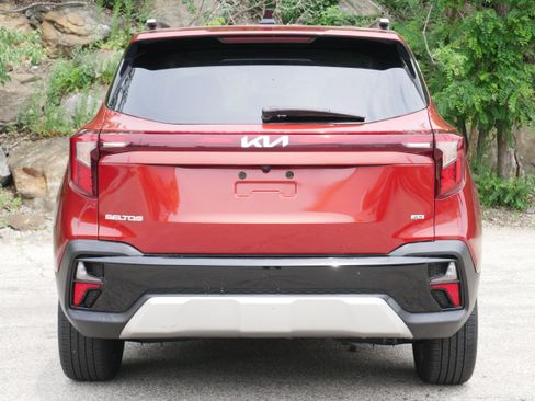 Certified 2024 Kia Seltos S AWD/4WD image 5