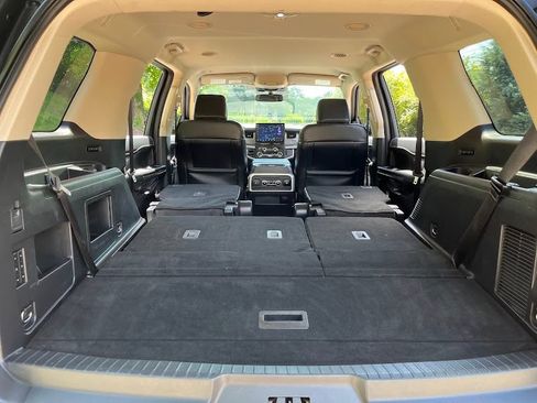 Used 2022 Ford Expedition XLT RWD image 45