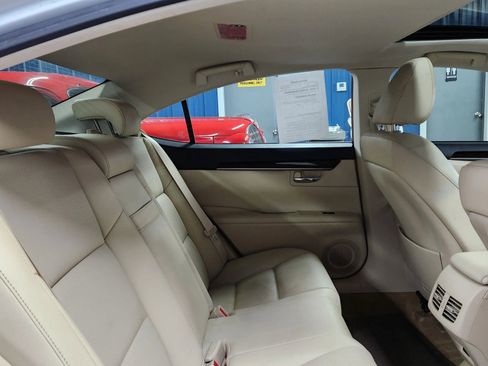 Used 2015 Lexus ES 350 image 18