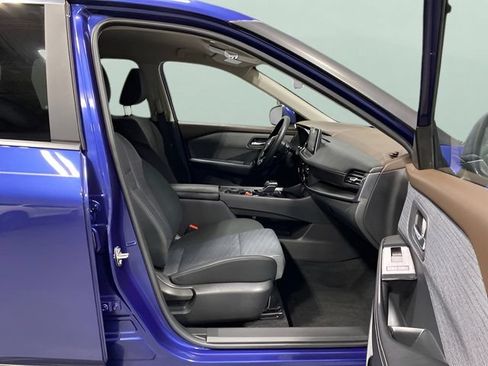 Certified 2023 Nissan Rogue SV AWD/4WD image 30