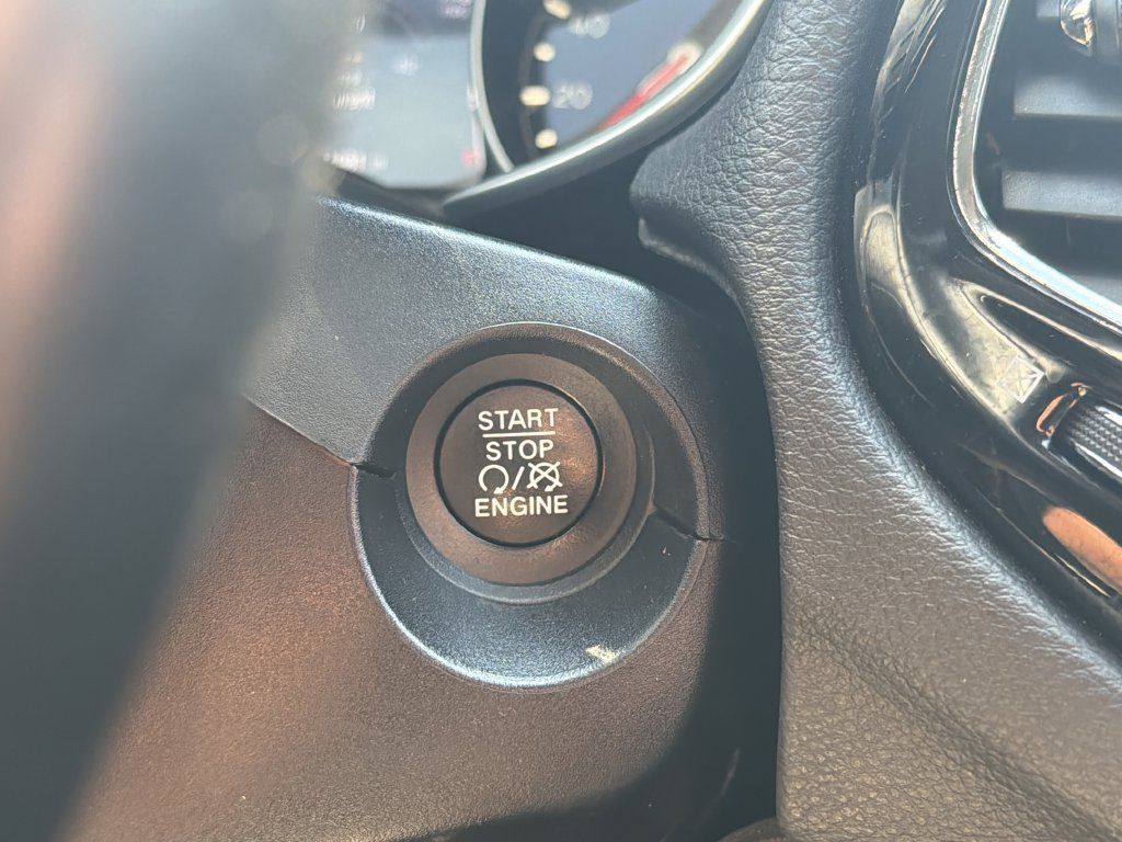 Used 2021 Jeep Compass Limited FWD image 26