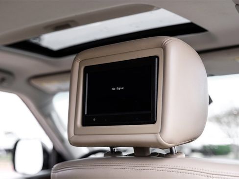 Used 2017 Nissan Armada Platinum w/ Captain Seat Package image 41