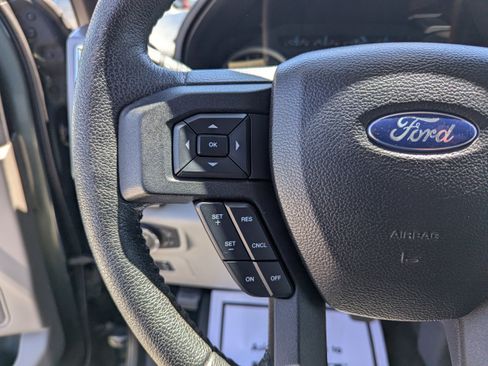 Used 2015 Ford F150 XLT w/ Equipment Group 302A Luxury AWD/4WD image 14