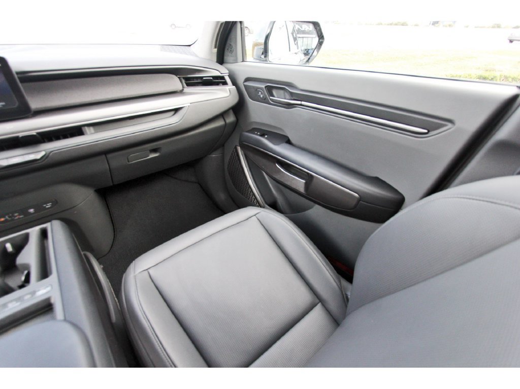 Used 2024 Kia EV9 Light Long Range RWD image 11