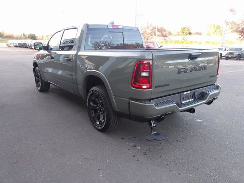 New 2026 RAM 1500 4x4 Crew Cab image 6