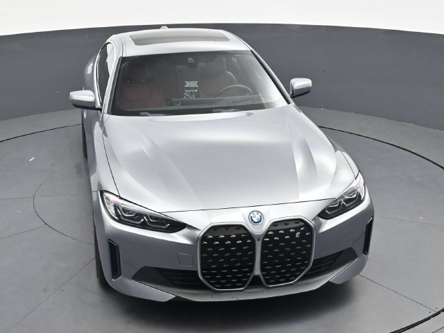 Certified 2024 BMW i4 eDrive35 w/ Premium Package RWD image 31
