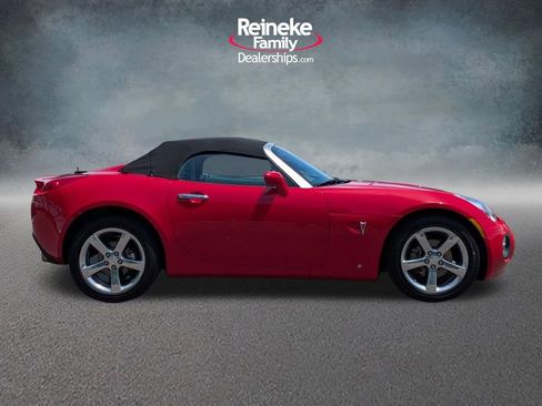 Used 2008 Pontiac Solstice GXP w/ Premium Package RWD image 4