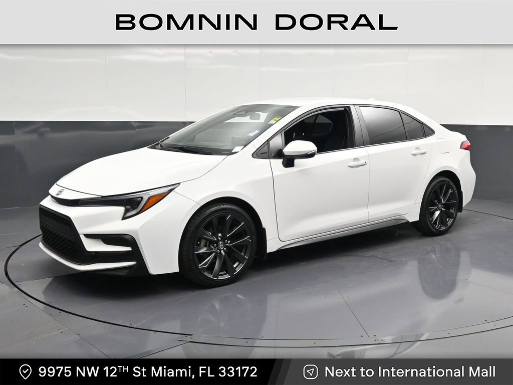 Used 2024 Toyota Corolla SE FWD image 1